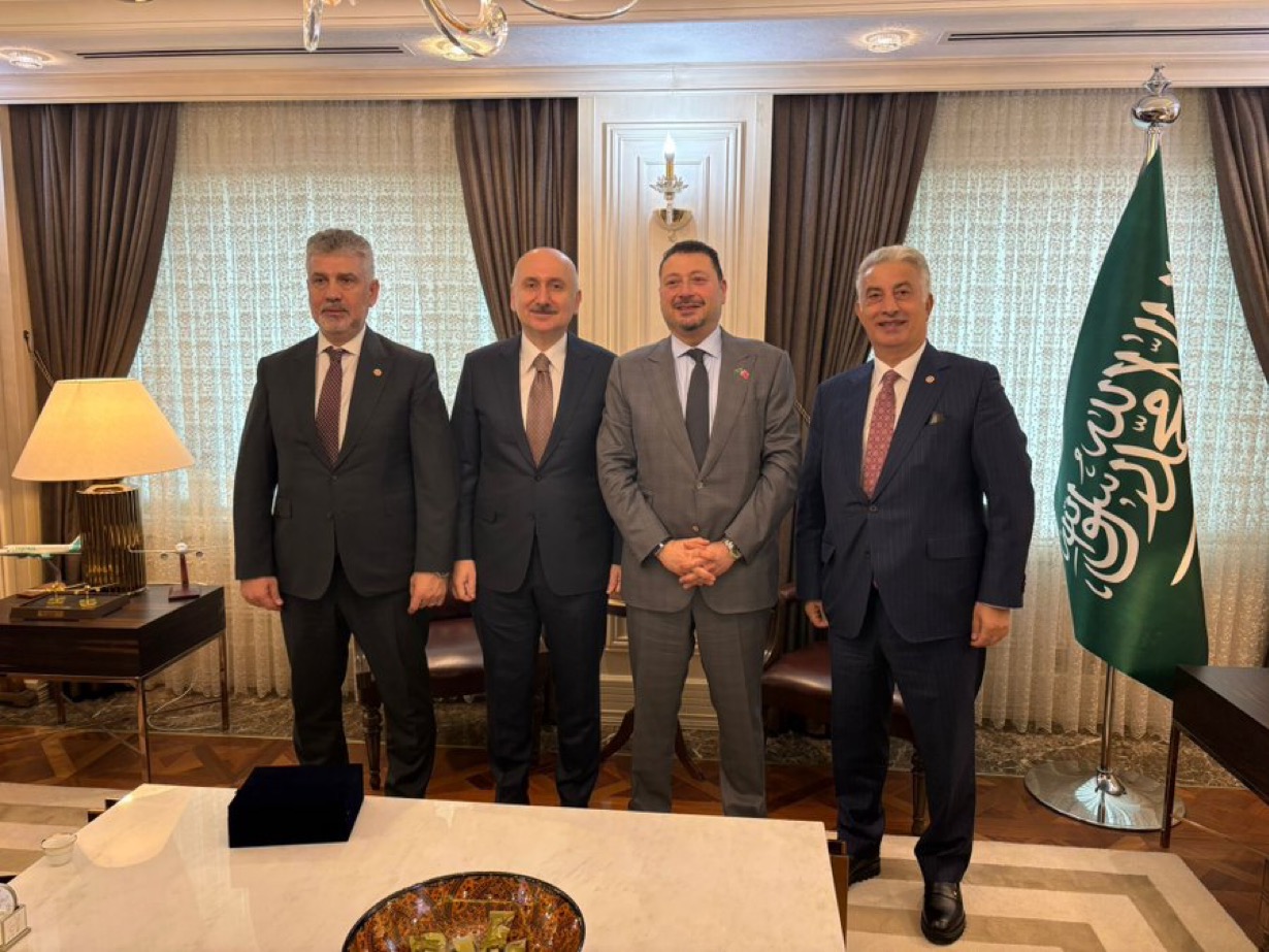 لقاء سعادة السفير فهد أبوالنصر بوفد برلماني من ولاية طرابزون