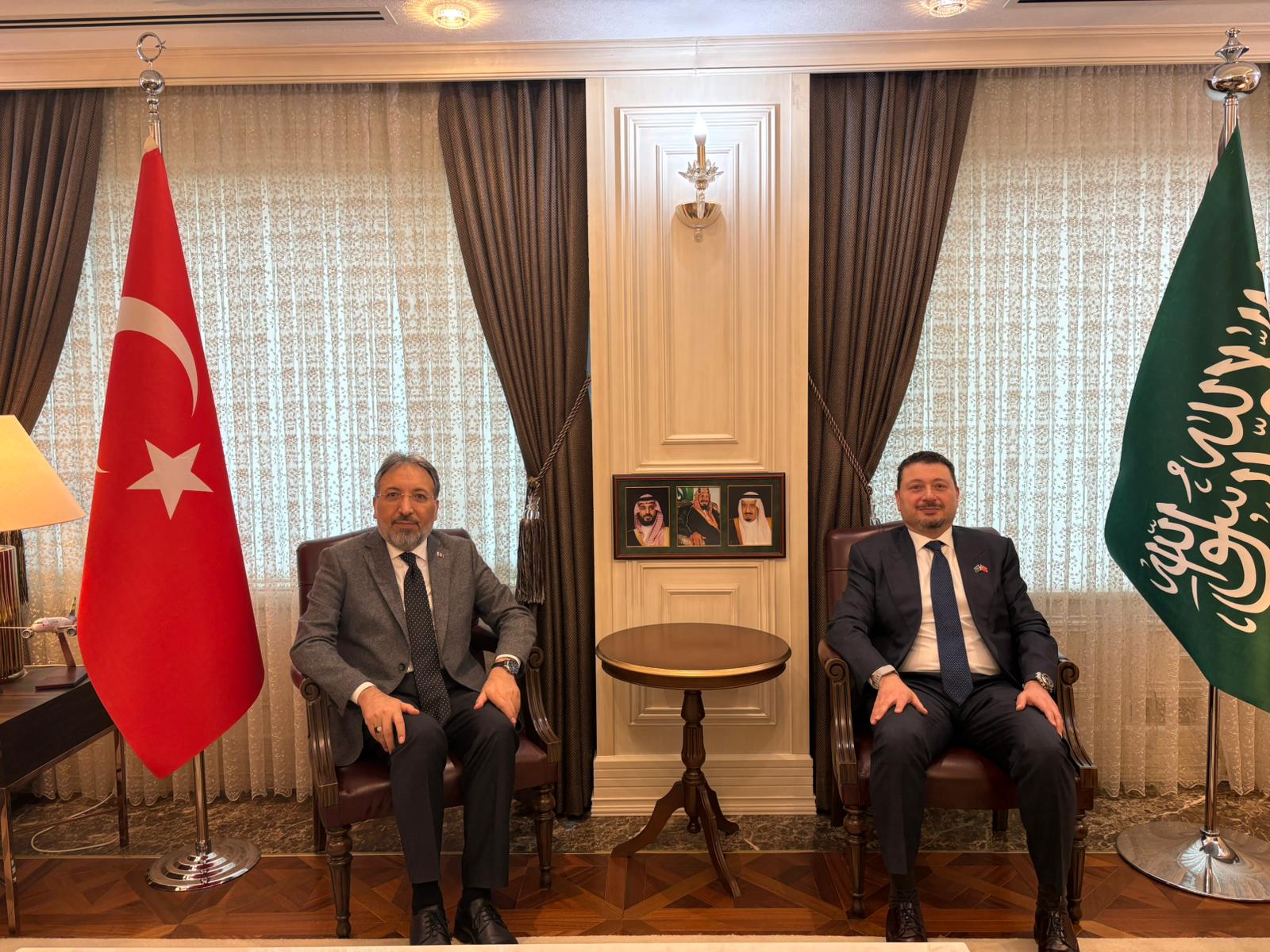 Sayın Büyükelçi'nin Sayın Diyanet İşleri Başkanı İle Görüşmesi 