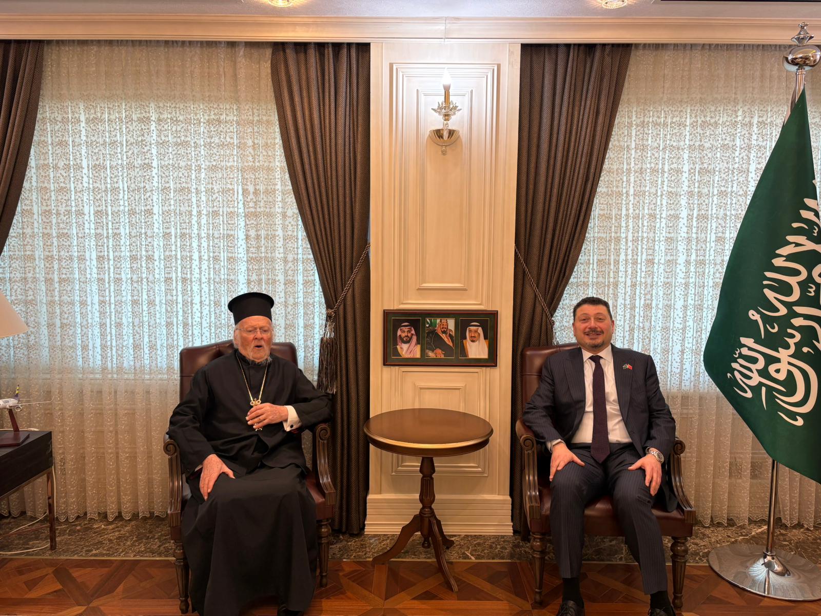 Sayın Büyükelçi'nin İstanbul Rum Ortodoks Patriği İle Görüşmesi